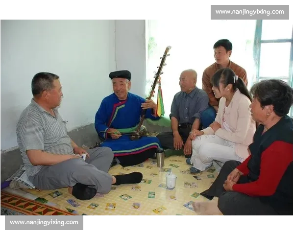 蒙古传统服饰大赛：展现草原文化与艺术的魅力与传承